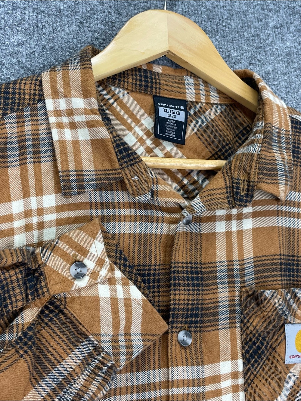 Carhartt Flannel Shirt Youth Boys XL (18-20) Brown Beige Plaid Cotton w/Pocket